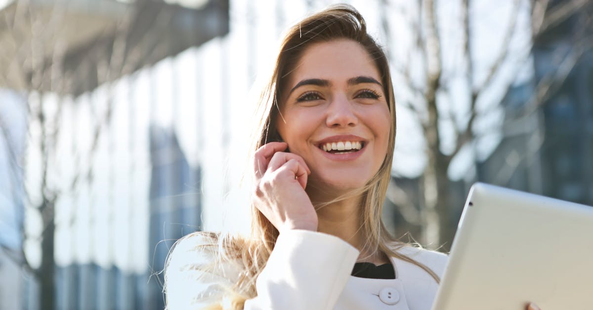 découvrez les habitudes des entrepreneurs à succès et apprenez comment adopter leurs stratégies gagnantes pour améliorer votre efficacité, stimuler votre créativité et atteindre vos objectifs professionnels.