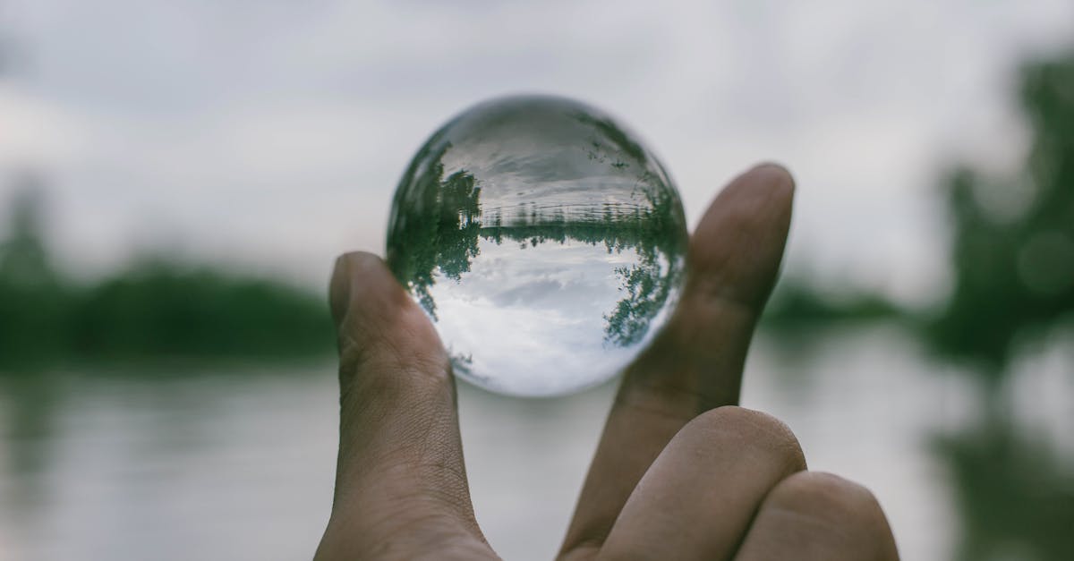 découvrez l'importance de la transparence dans les affaires et les relations humaines. apprenez comment la transparence favorise la confiance, améliore la communication et renforce les engagements.