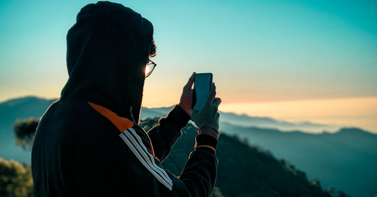 découvrez notre guide complet sur l'identification et l'analyse de votre public cible. apprenez à mieux comprendre vos clients pour optimiser vos stratégies de marketing et atteindre vos objectifs commerciaux.