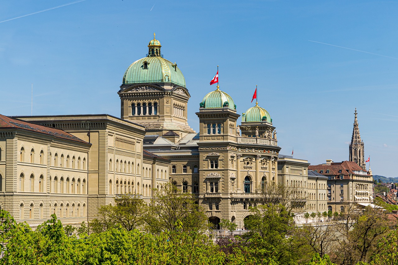 découvrez le rôle et les missions du comité d'entreprise : représentations, droits des salariés, organisation des activités sociales et importance dans le dialogue social au sein de l'entreprise.