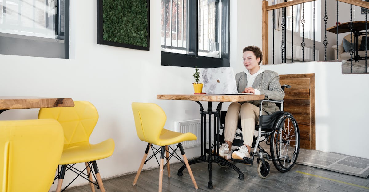 découvrez l'univers de l'entrepreneuriat social : des innovateurs qui allient profit et impact positif sur la société. explorez comment ces acteurs transforment des idées en solutions durables pour relever les défis sociaux.