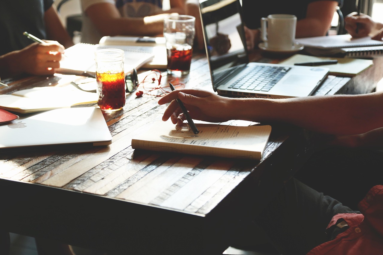 découvrez comment les partenariats locaux favorisent la croissance, l'innovation et le développement durable dans votre communauté. explorez des exemples inspirants de collaborations entre entreprises, associations et institutions locales.