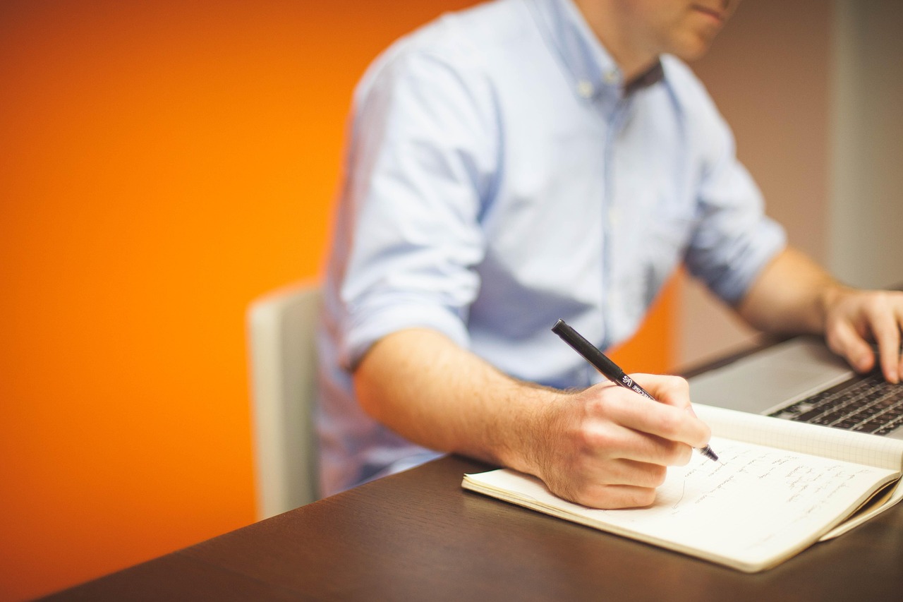 Cinq conseils marketing essentiels pour les fondateurs de startups en phase d’amorçage