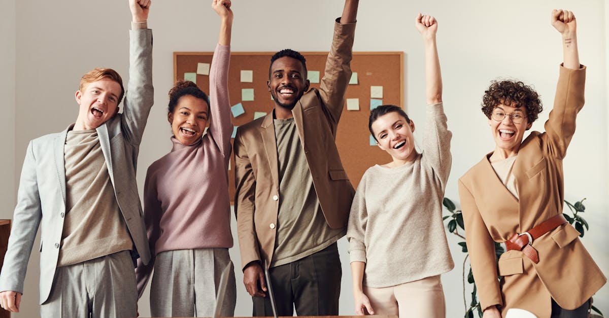 découvrez le monde dynamique de l'entrepreneuriat au féminin. inspirez-vous d'histoires de femmes audacieuses qui transforment leurs idées en entreprises florissantes. explorez des conseils, des ressources et des opportunités pour soutenir les femmes entrepreneurs dans leur parcours vers le succès.