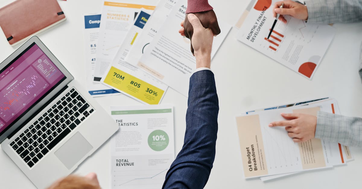 Stratégies commerciales : 5 clés pour booster vos ventes