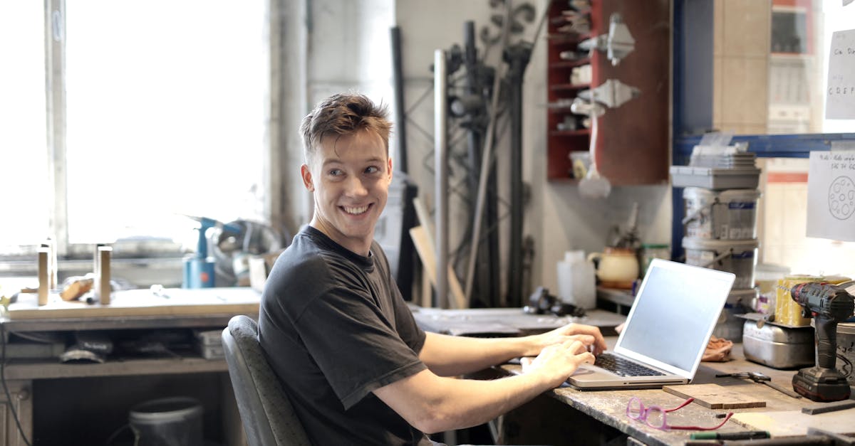 découvrez le parcours d'un entrepreneur innovant, alliant créativité et stratégie pour transformer des idées en succès. explorez comment cet esprit pionnier redéfinit les normes et inspire la prochaine génération d'investisseurs et de créateurs.