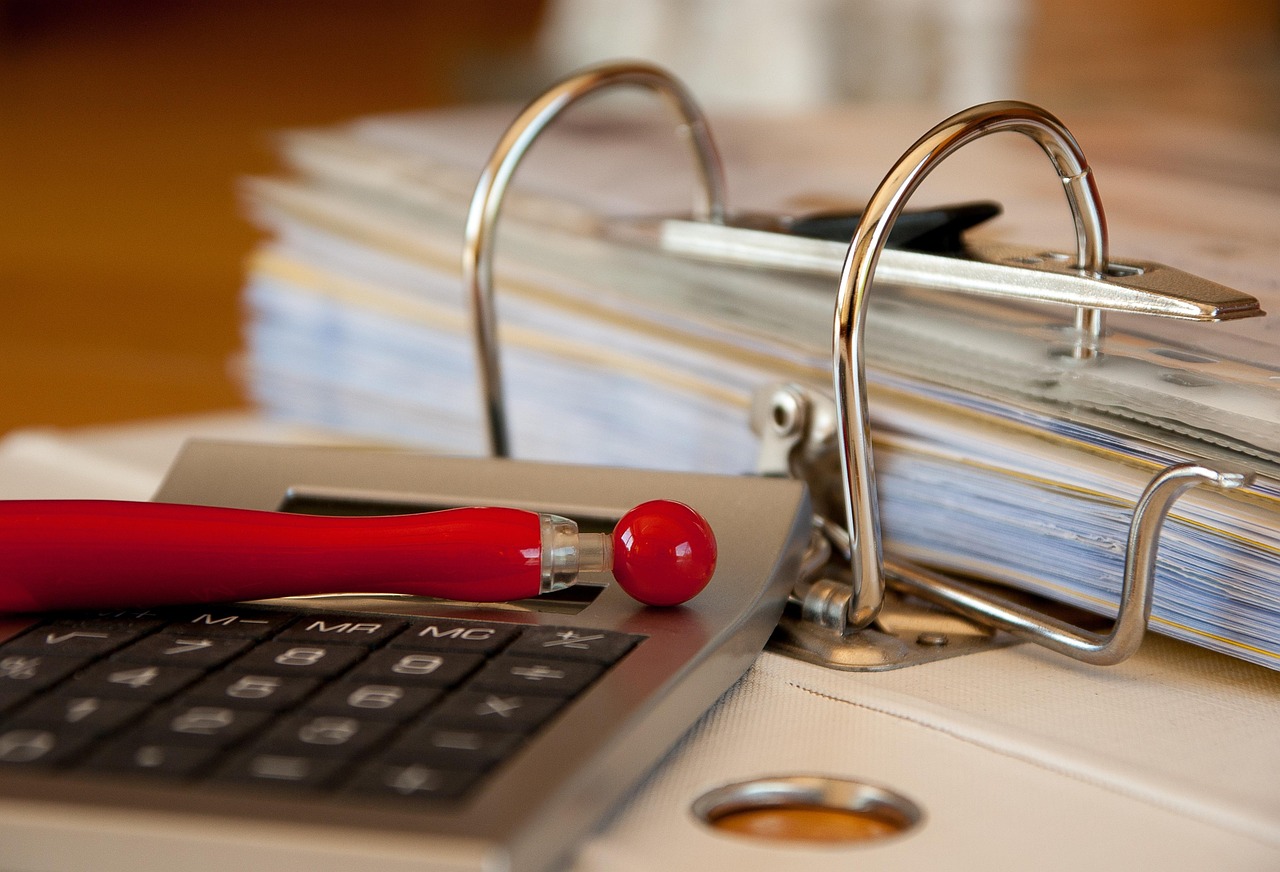 découvrez les bases de la comptabilité : principes, outils, conseils pratiques et actualités pour mieux gérer vos finances personnelles ou professionnelles.