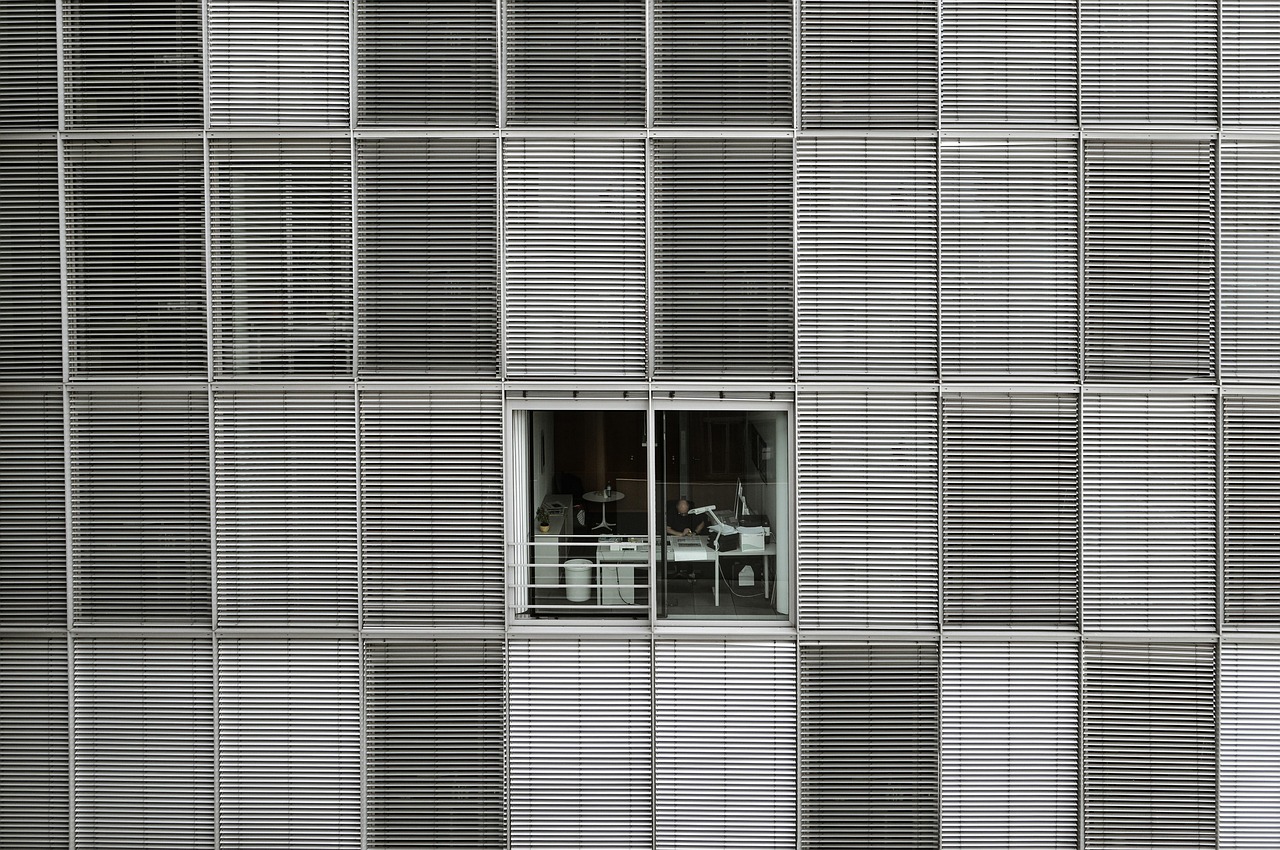 découvrez les droits des employés en france : contrats de travail, protection contre le licenciement abusif, conditions de travail, congés payés et recours en cas de litige. informez-vous pour mieux défendre vos droits au sein de l'entreprise.