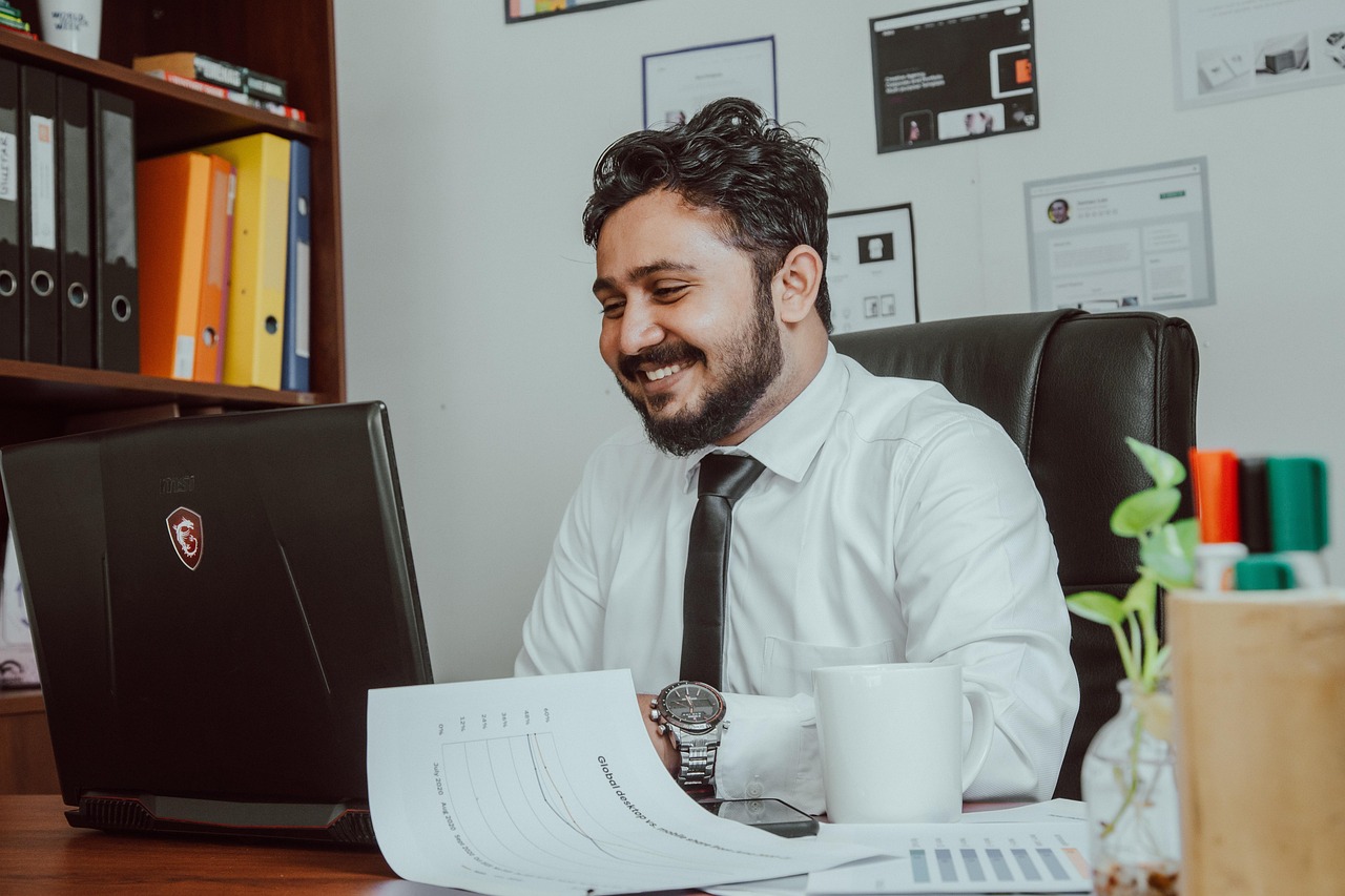 découvrez le rôle clé du transition manager : expert en gestion du changement, il accompagne les entreprises dans la transformation organisationnelle, l’optimisation des processus et l’atteinte de nouveaux objectifs stratégiques.