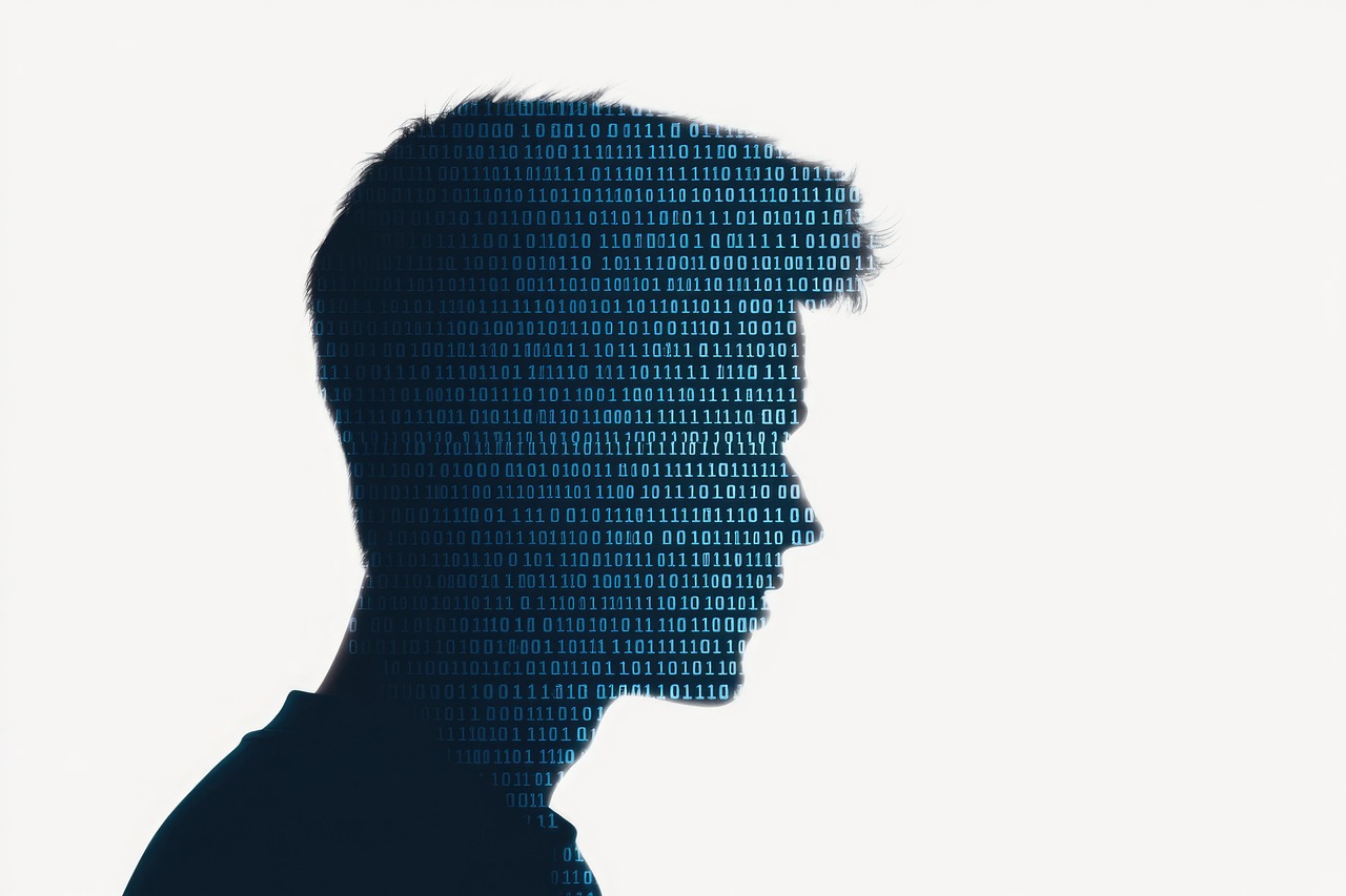 Comment nomme-t-on l’image renvoyée d’une personne sur internet ?