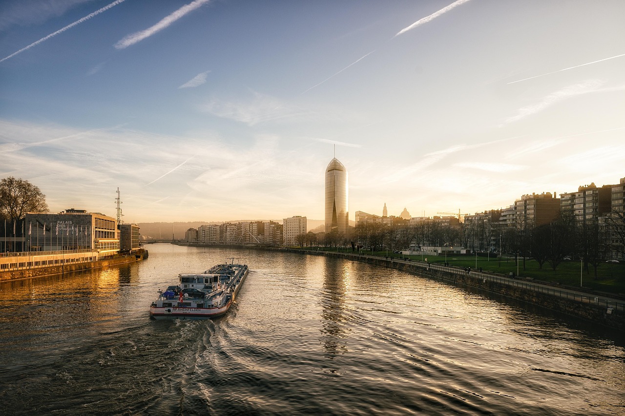 prévision saisonnière de la trésorerie : anticipez les fluctuations financières liées aux saisons pour optimiser la gestion de votre trésorerie et assurer la stabilité de votre entreprise tout au long de l'année.