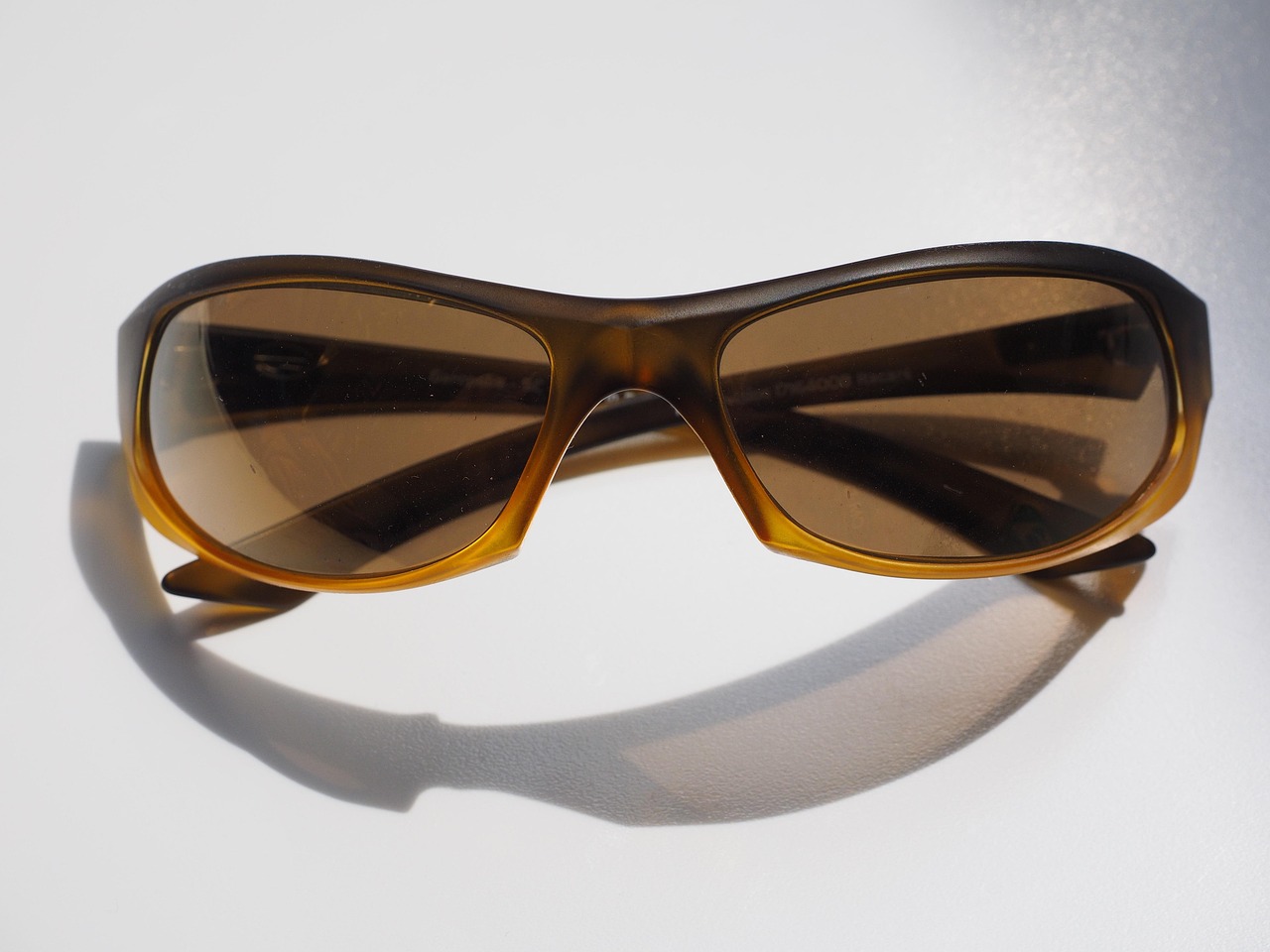 prot&eacute;gez votre marque contre les contrefa&ccedil;ons et les utilisations non autoris&eacute;es gr&acirc;ce &agrave; nos solutions de brand protection efficaces et personnalis&eacute;es.